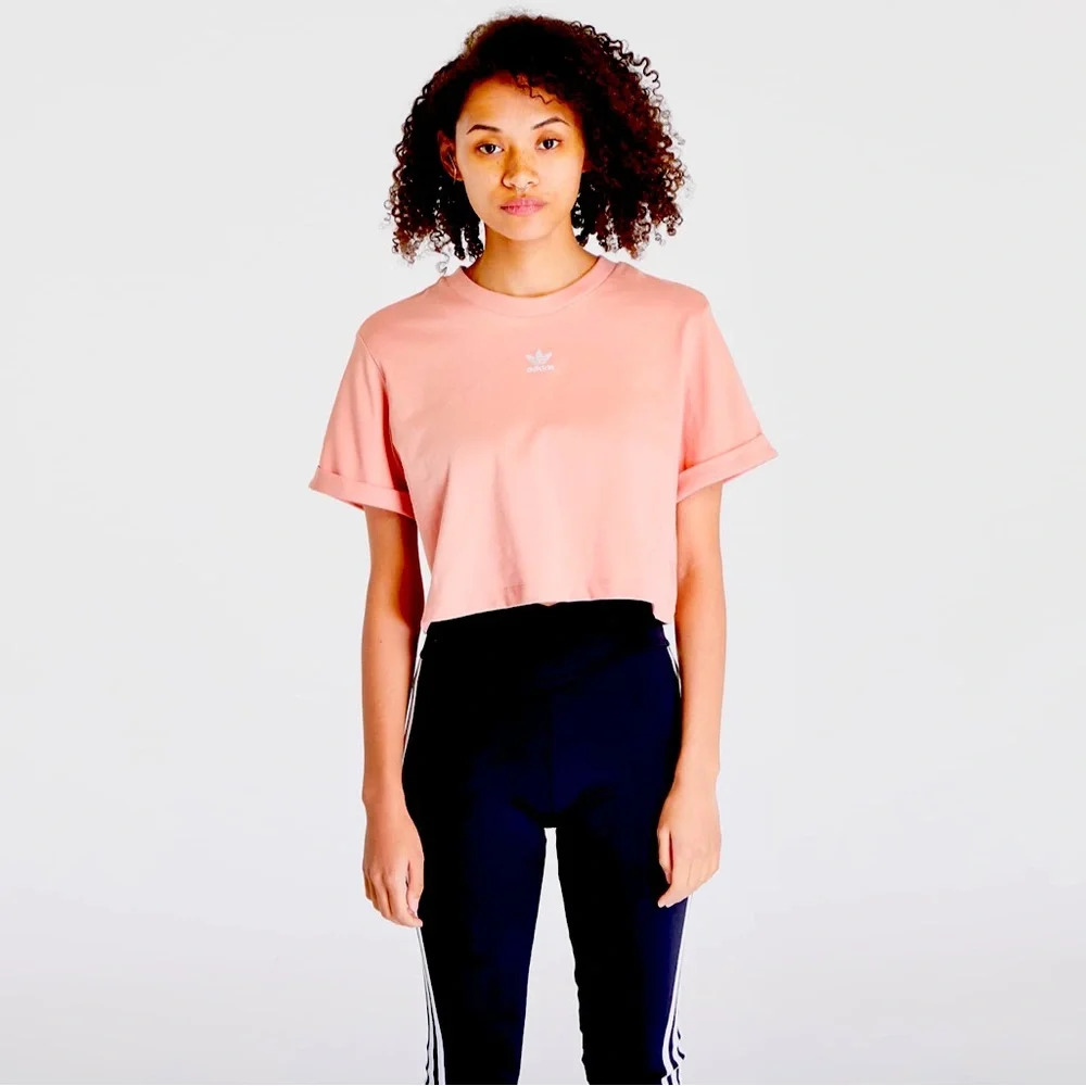Women's Adidas Adicolor Essentials Cropped T-Shirt Size Small Ambient Blush